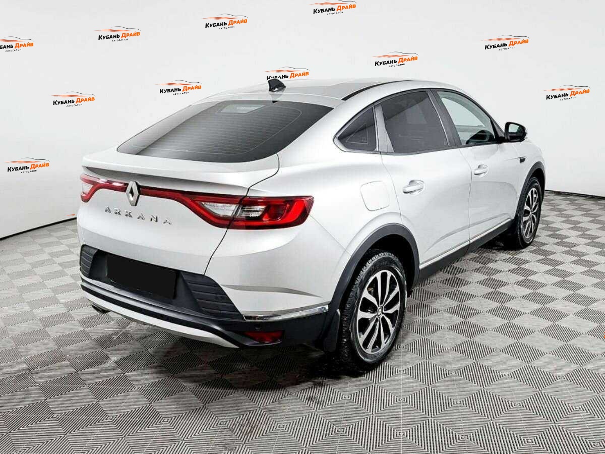 Renault Arkana 2021 года с пробегом. Фото: #3