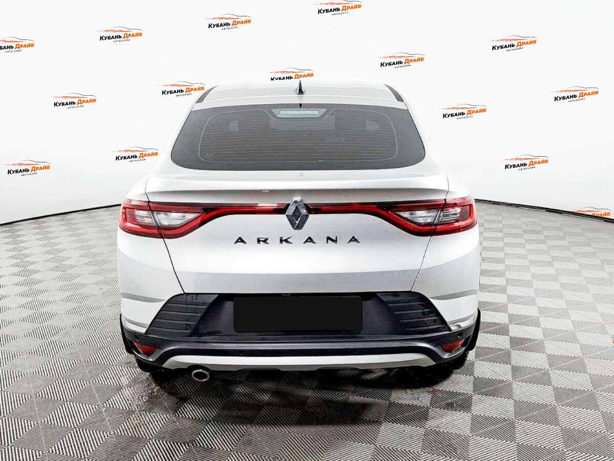 Renault Arkana 2021 года с пробегом. Фото: #4