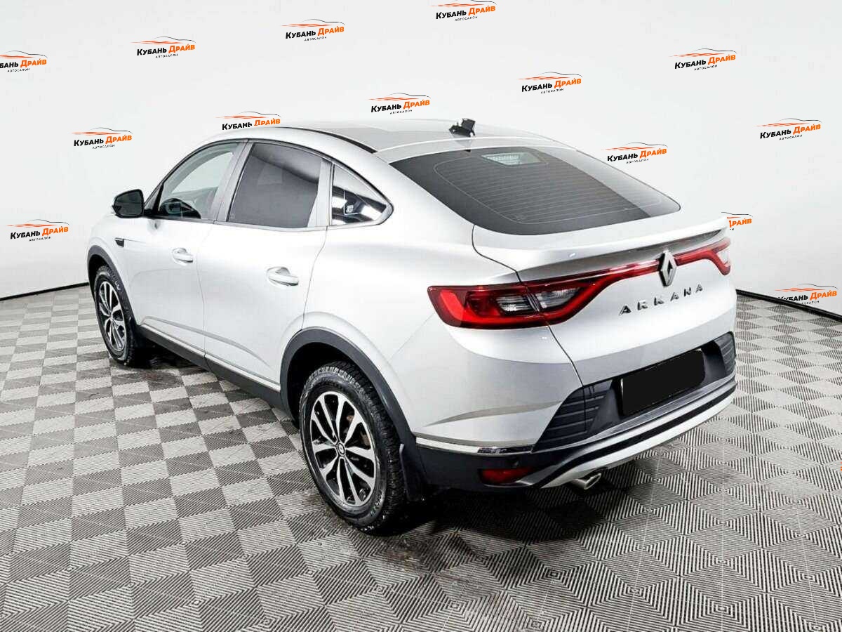 Renault Arkana 2021 года с пробегом. Фото: #5