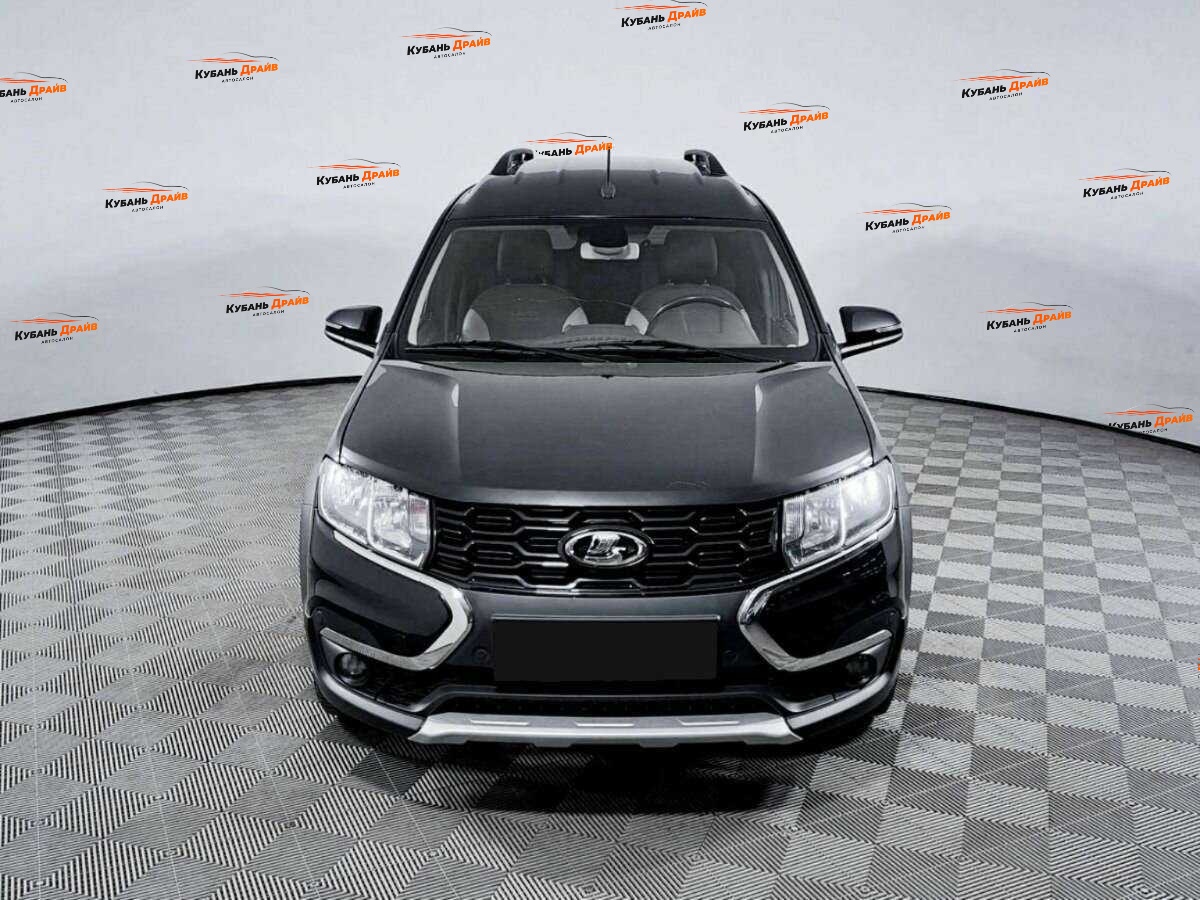 Lada (ВАЗ) Largus 2021 года с пробегом. Фото: #1