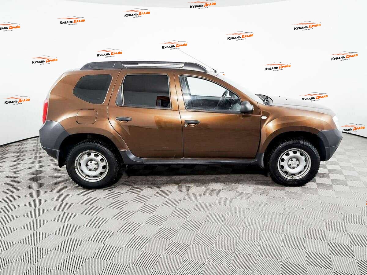 Renault Duster 2014 года с пробегом. Фото: #3