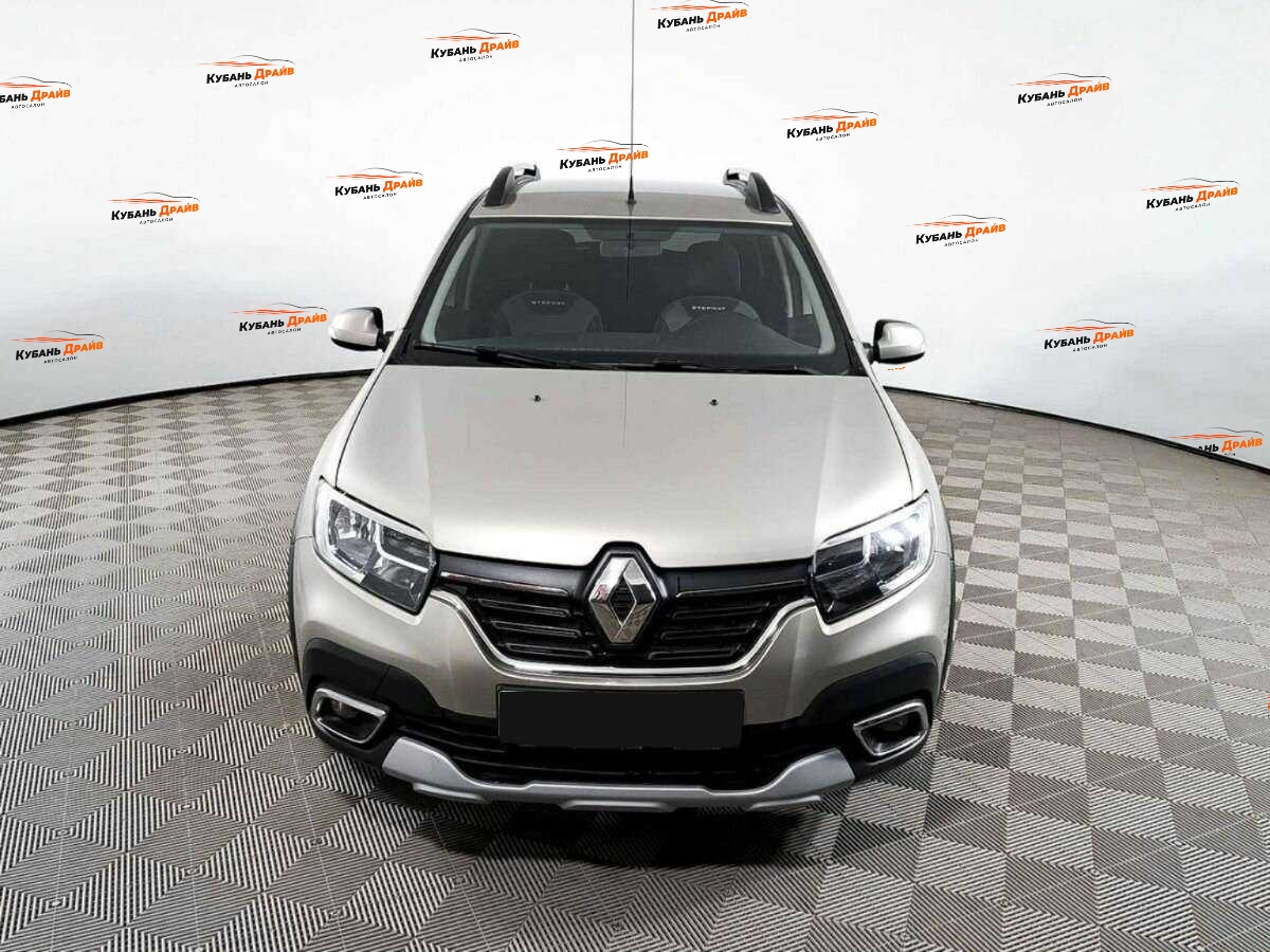 Renault Sandero 2021 года с пробегом. Фото: #1