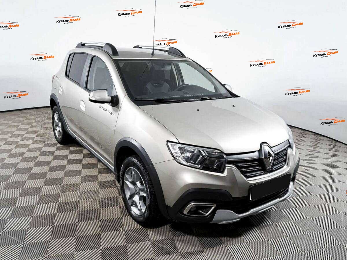 Renault Sandero 2021 года с пробегом. Фото: #2