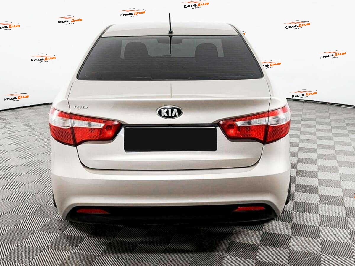 Kia Rio 2013 года с пробегом. Фото: #5
