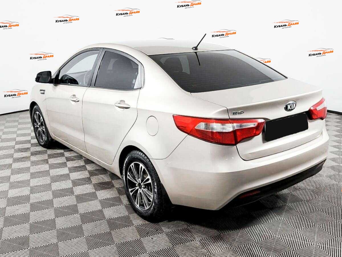 Kia Rio 2013 года с пробегом. Фото: #6