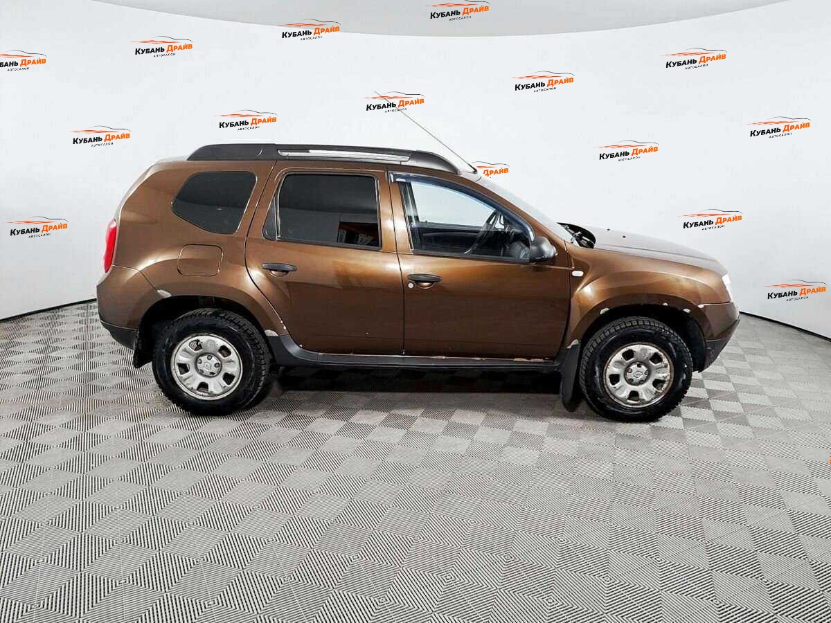 Renault Duster 2012 года с пробегом. Фото: #3