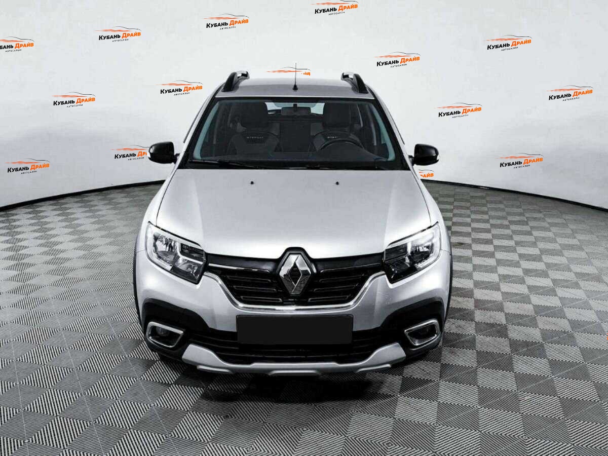Renault Sandero 2022 года с пробегом. Фото: #1