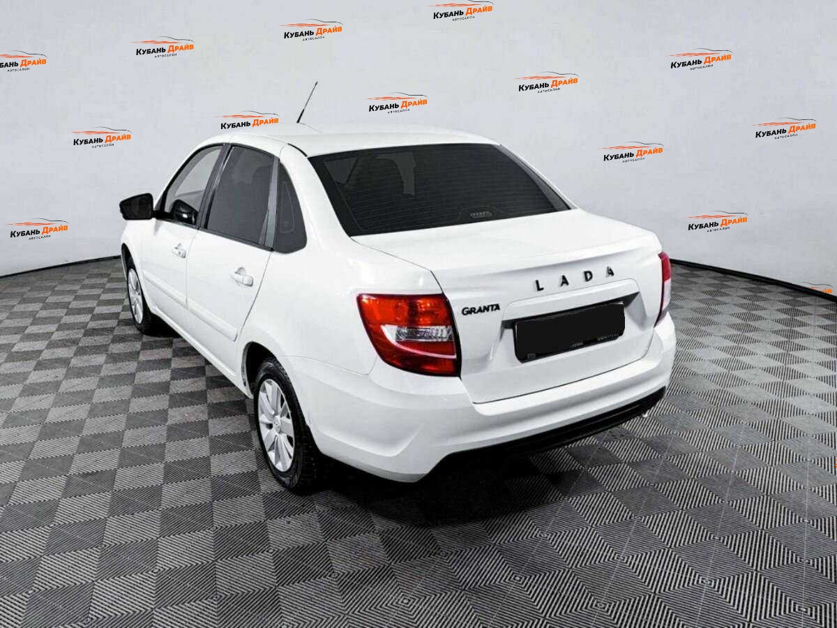 Lada (ВАЗ) Granta 2020 года с пробегом. Фото: #6