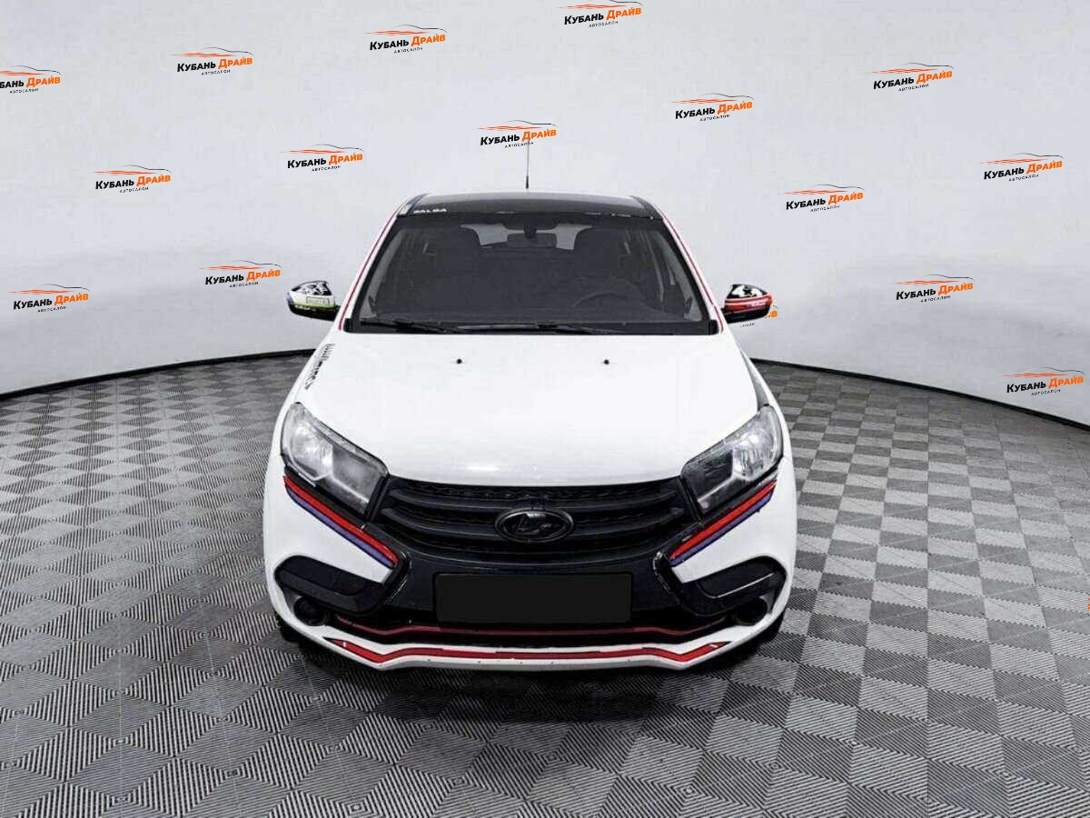 Lada (ВАЗ) XRAY 2017 года с пробегом. Фото: #1