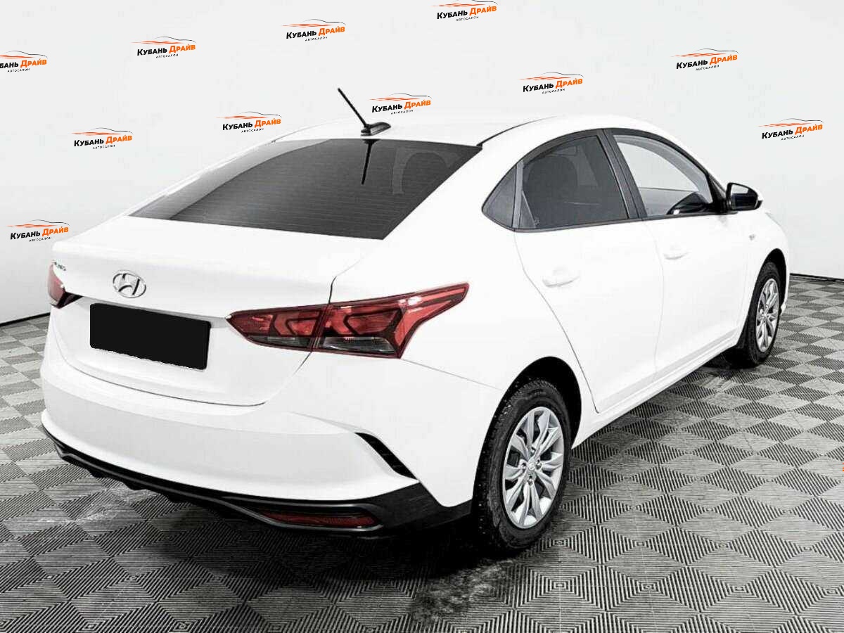 Hyundai Solaris 2021 года с пробегом. Фото: #4