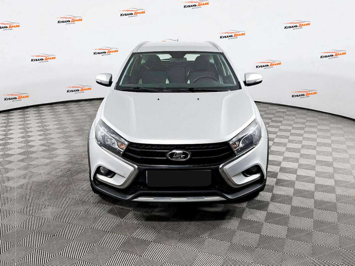 Lada (ВАЗ) Vesta 2019 года с пробегом. Фото: #1