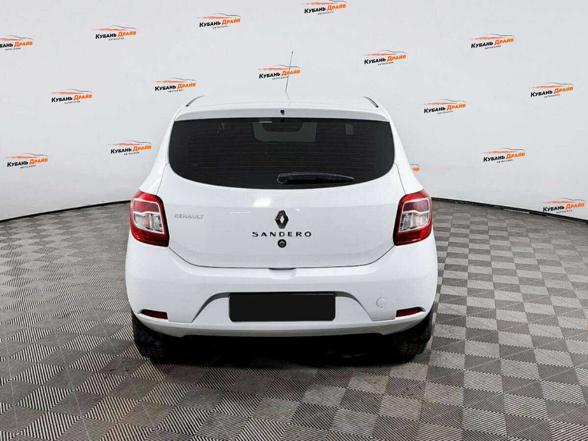 Renault Sandero 2018 года с пробегом. Фото: #4