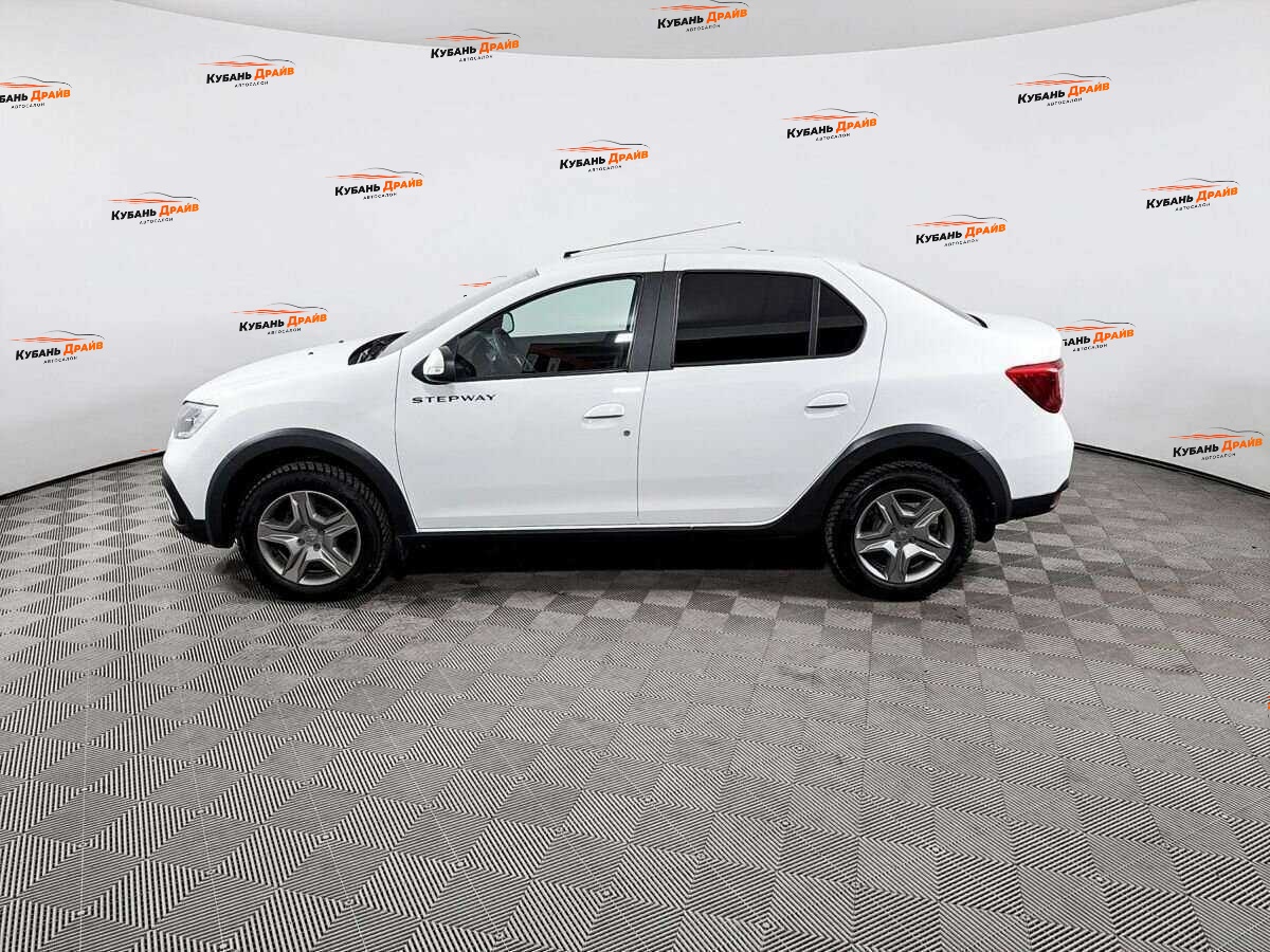 Renault Logan 2021 года с пробегом. Фото: #7