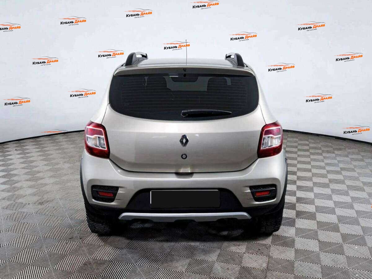 Renault Sandero 2019 года с пробегом. Фото: #5