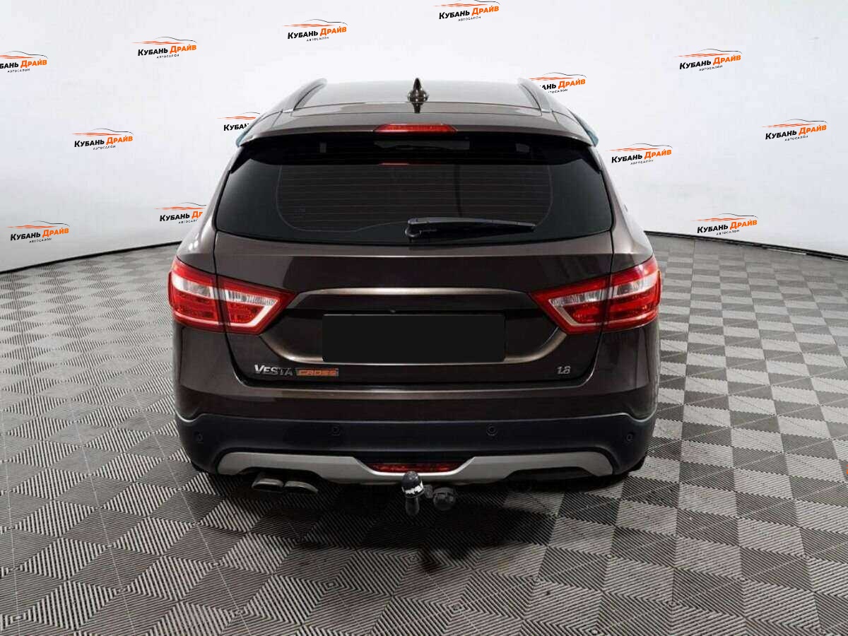 Lada (ВАЗ) Vesta 2017 года с пробегом. Фото: #5