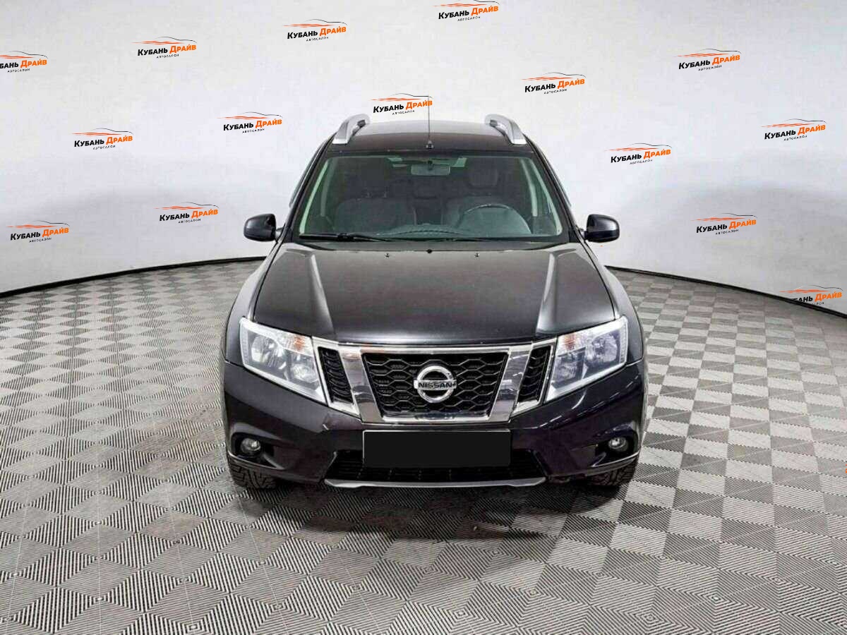 Nissan Terrano 2014 года с пробегом. Фото: #1