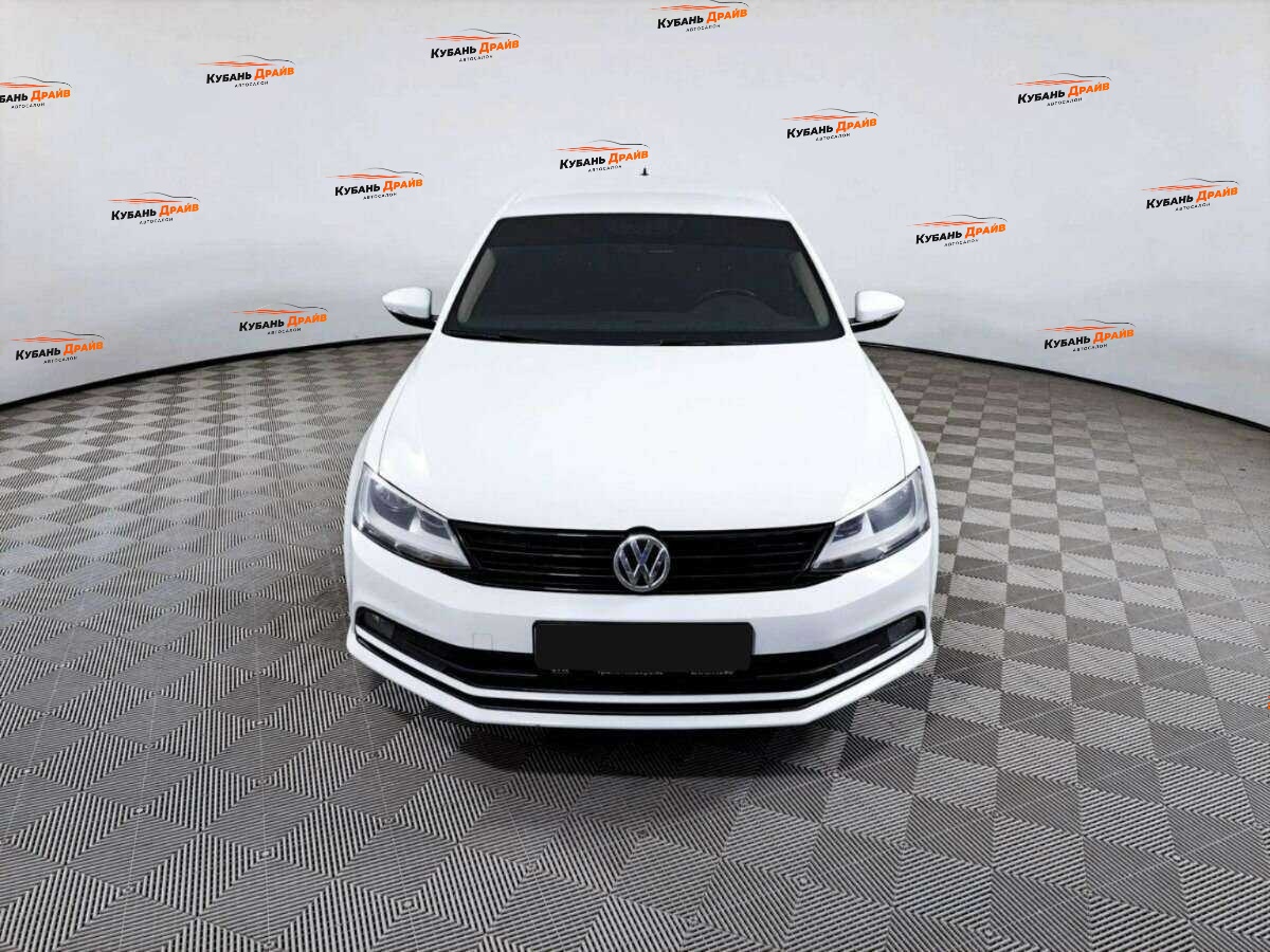 Volkswagen Jetta 2016 года с пробегом. Фото: #1