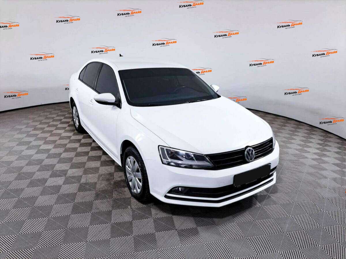 Volkswagen Jetta 2016 года с пробегом. Фото: #2