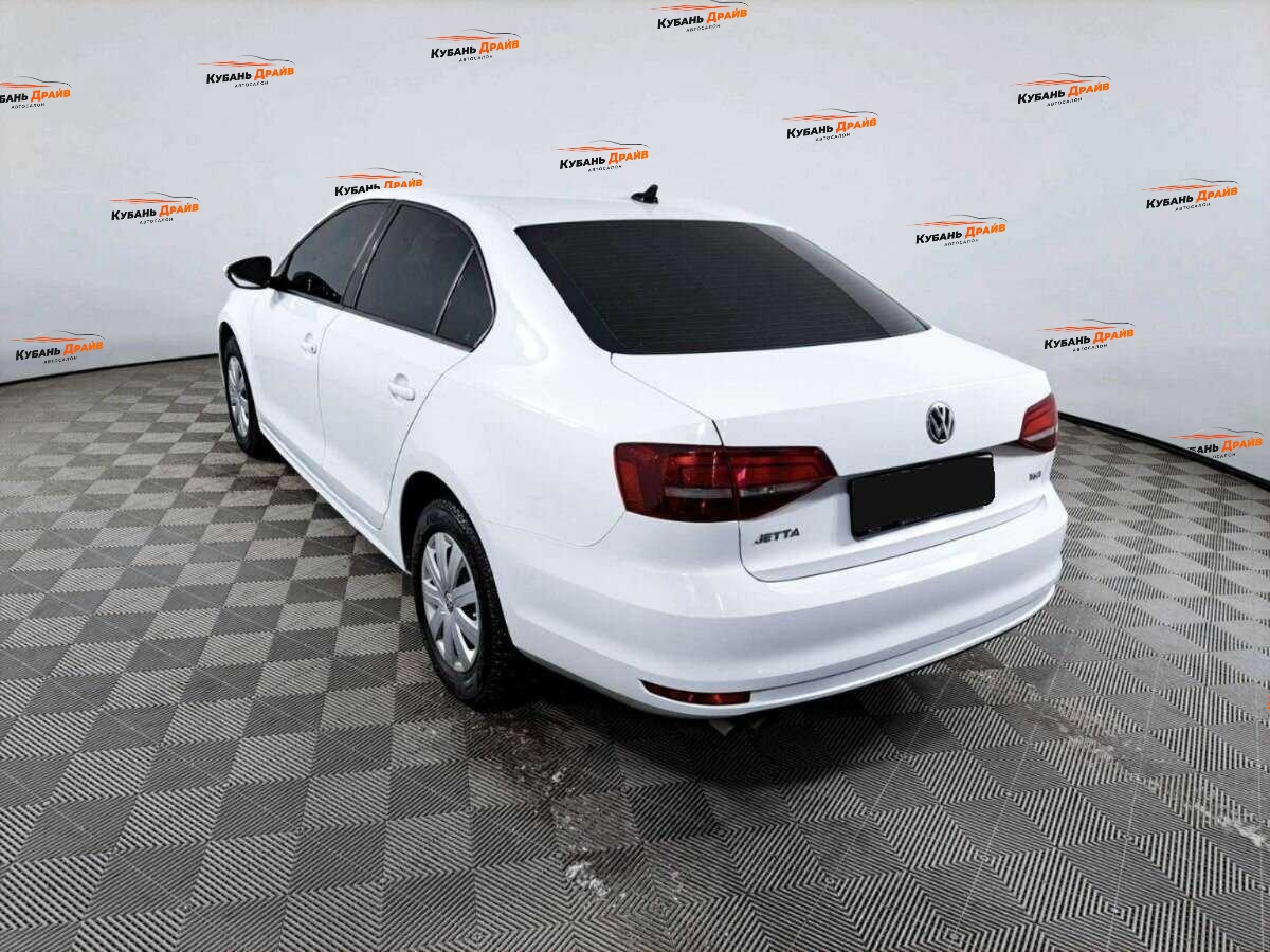 Volkswagen Jetta 2016 года с пробегом. Фото: #6