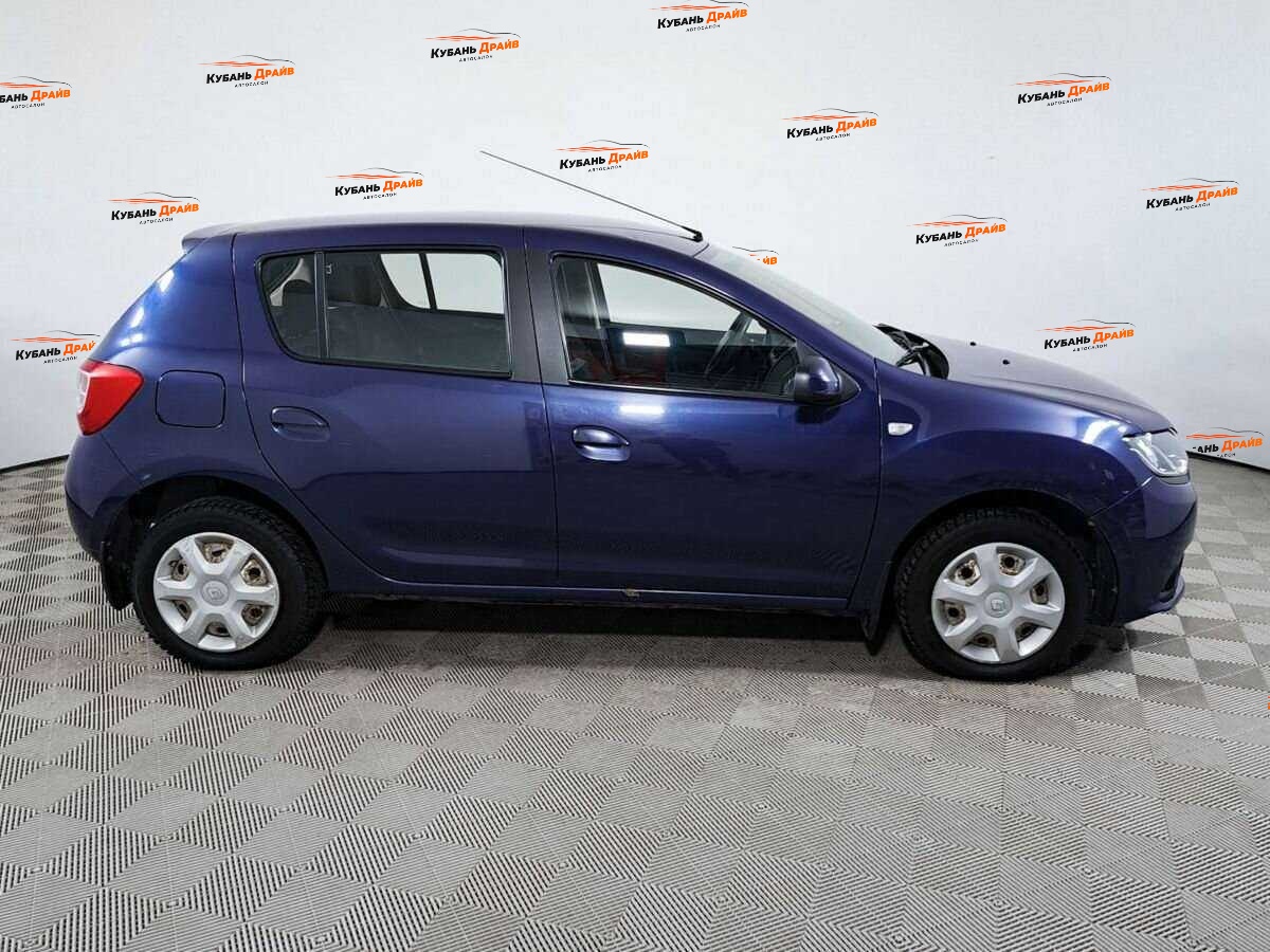 Renault Sandero 2015 года с пробегом. Фото: #3