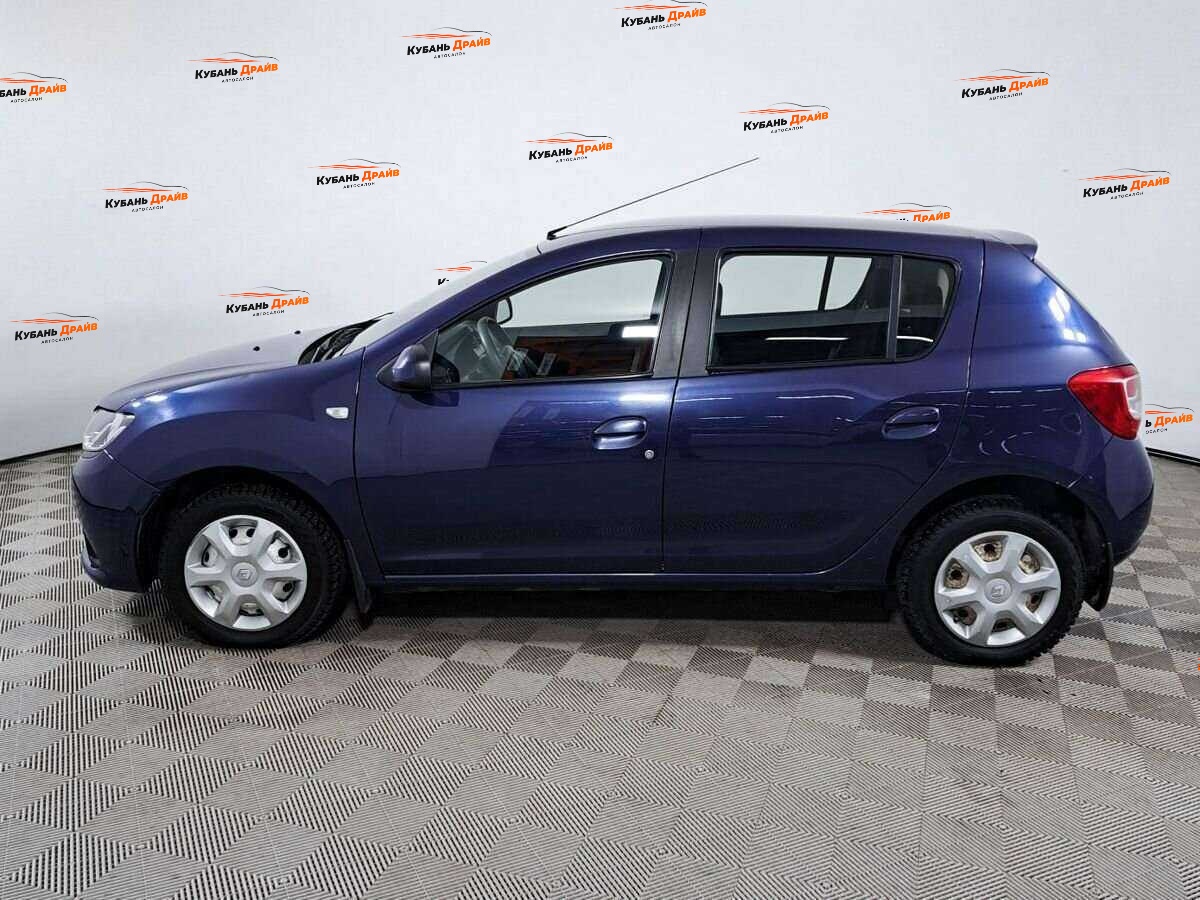 Renault Sandero 2015 года с пробегом. Фото: #7