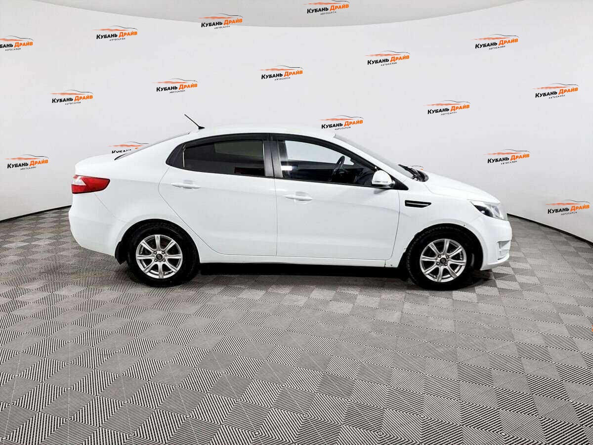 Kia Rio 2013 года с пробегом. Фото: #3