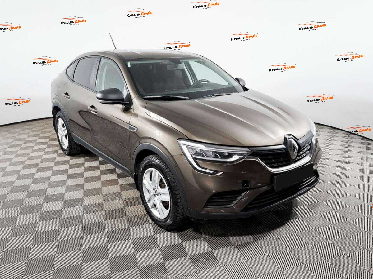Renault Arkana 2019 года с пробегом. Фото: #2