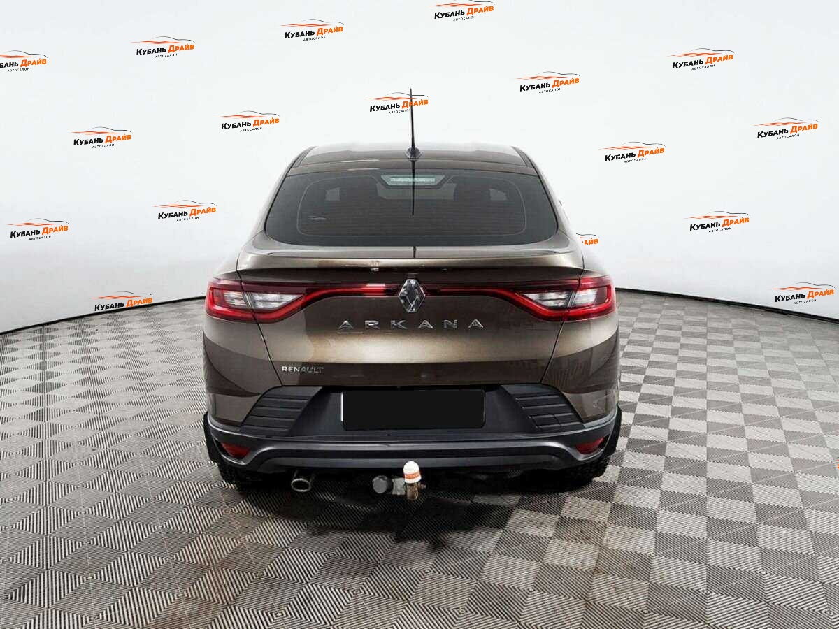 Renault Arkana 2019 года с пробегом. Фото: #4