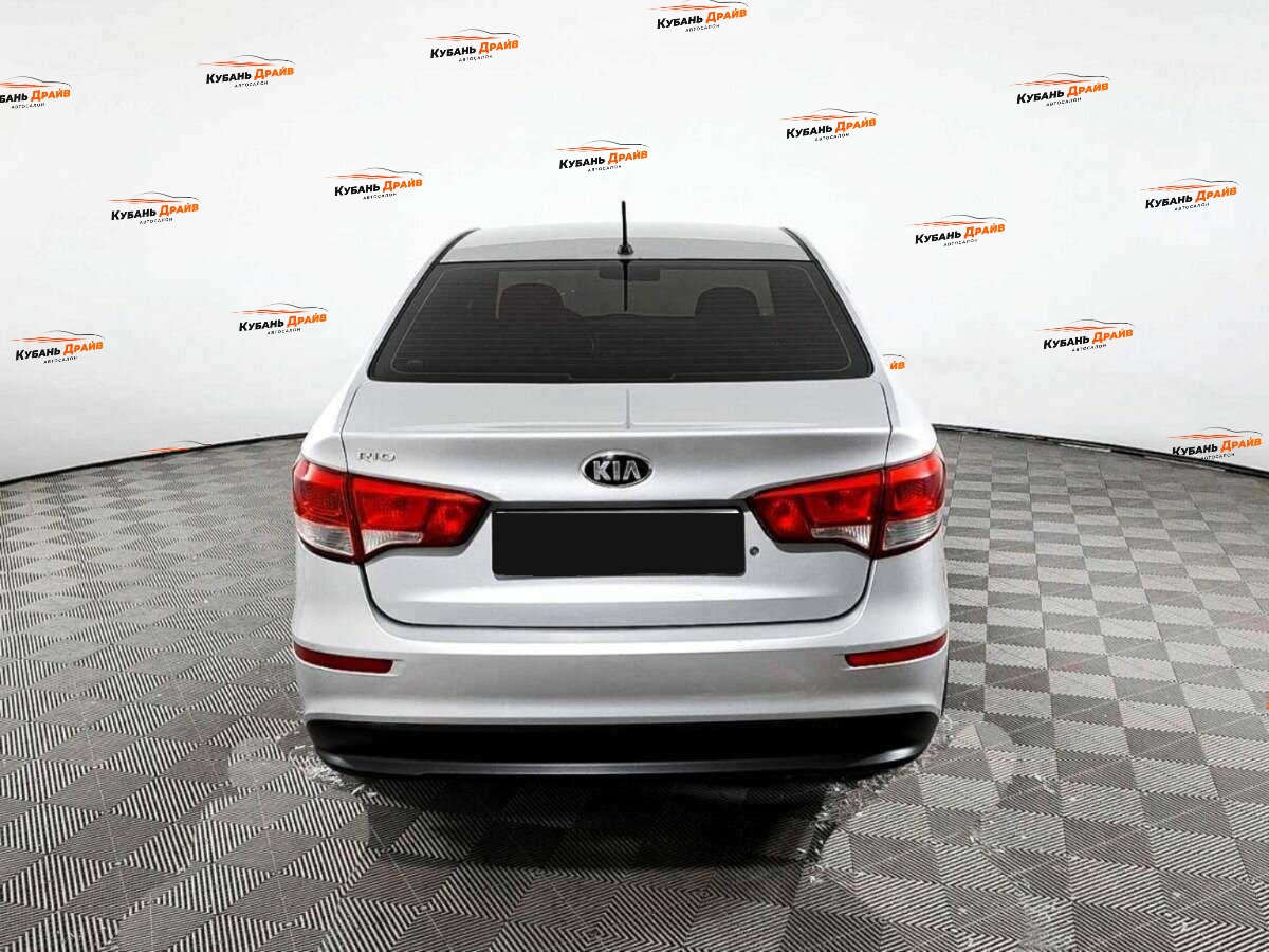 Kia Rio 2015 года с пробегом. Фото: #4