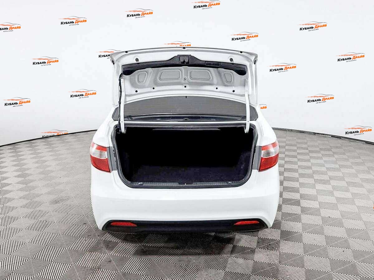 Kia Rio 2013 года с пробегом. Фото: #9