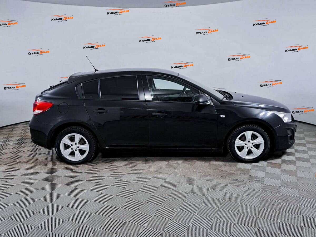 Chevrolet Cruze 2013 года с пробегом. Фото: #3