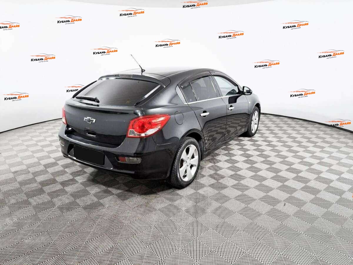 Chevrolet Cruze 2012 года с пробегом. Фото: #4