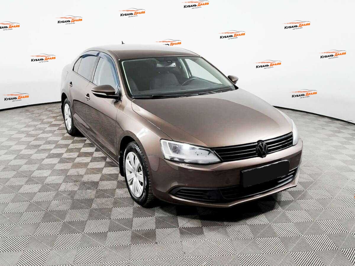 Volkswagen Jetta 2013 года с пробегом. Фото: #2