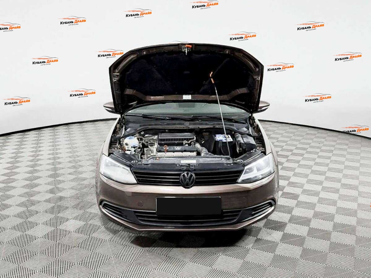 Volkswagen Jetta 2013 года с пробегом. Фото: #6