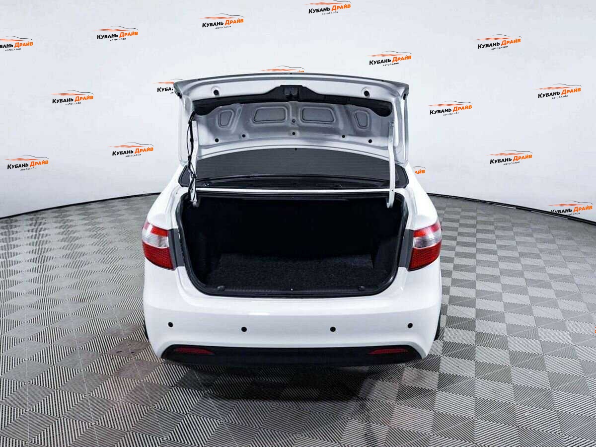 Kia Rio 2012 года с пробегом. Фото: #9