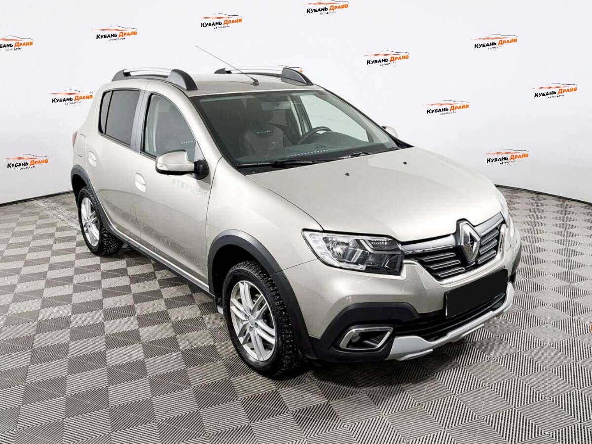 Renault Sandero 2020 года с пробегом. Фото: #2