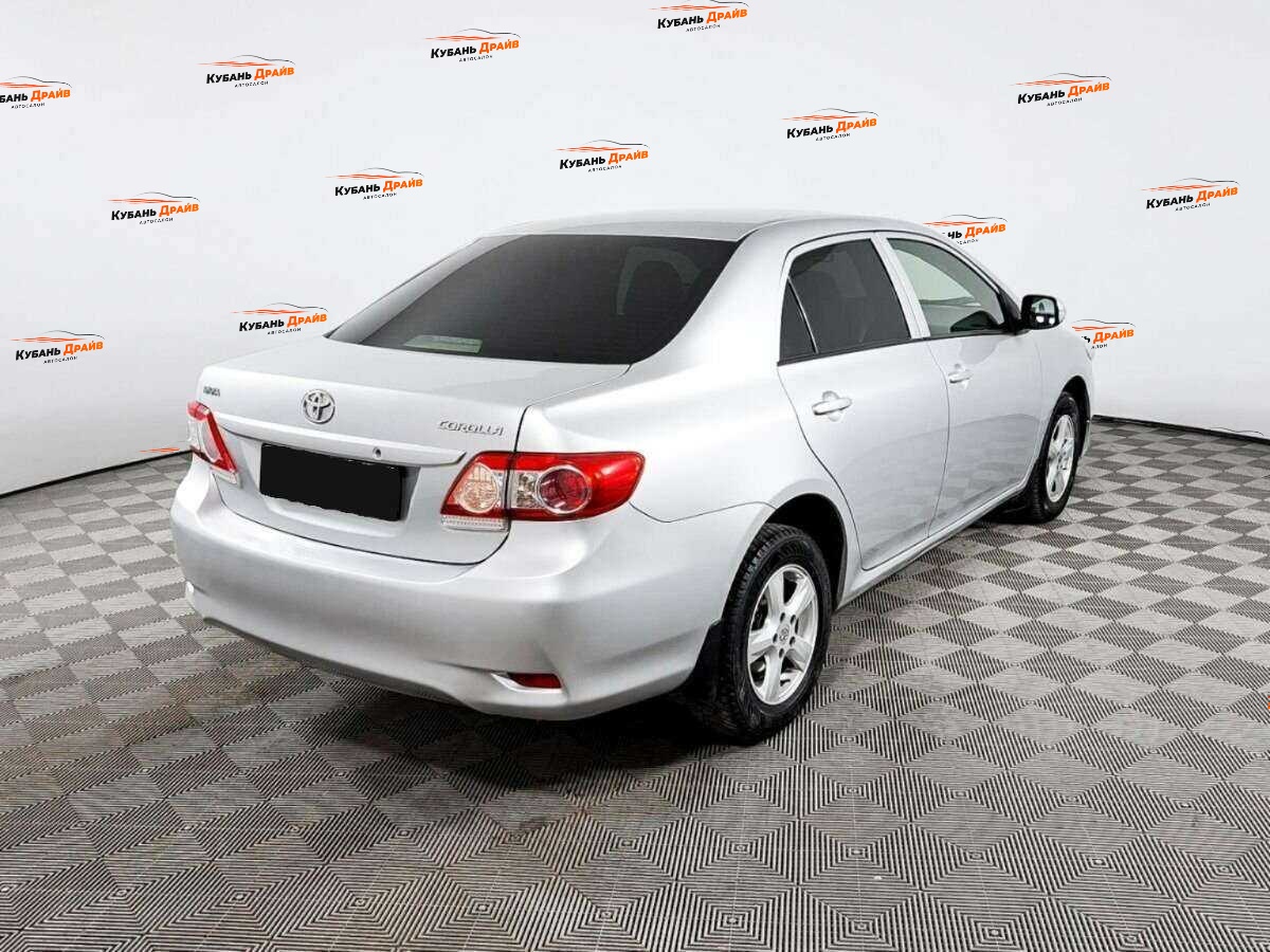 Toyota Corolla 2012 года с пробегом. Фото: #3