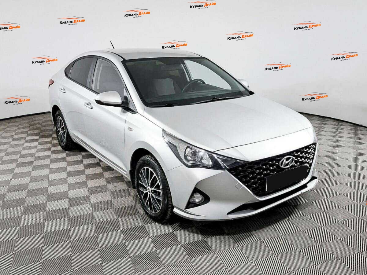 Hyundai Solaris 2021 года с пробегом. Фото: #2
