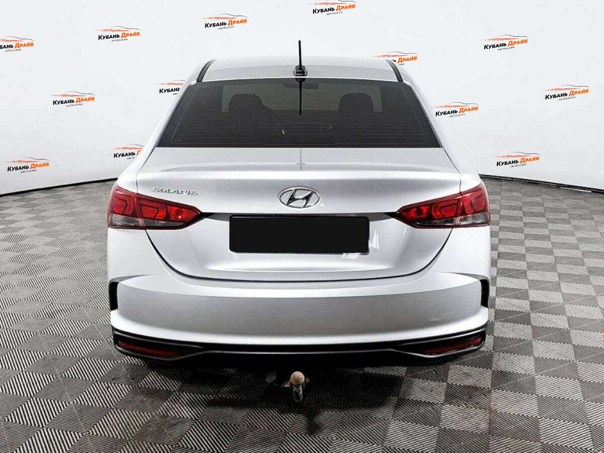 Hyundai Solaris 2021 года с пробегом. Фото: #4