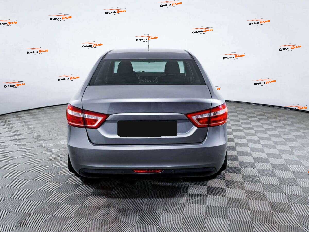 Lada (ВАЗ) Vesta 2017 года с пробегом. Фото: #5