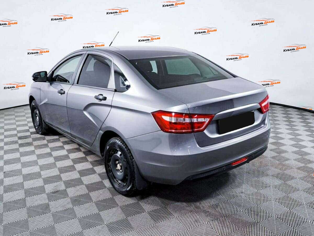 Lada (ВАЗ) Vesta 2017 года с пробегом. Фото: #6
