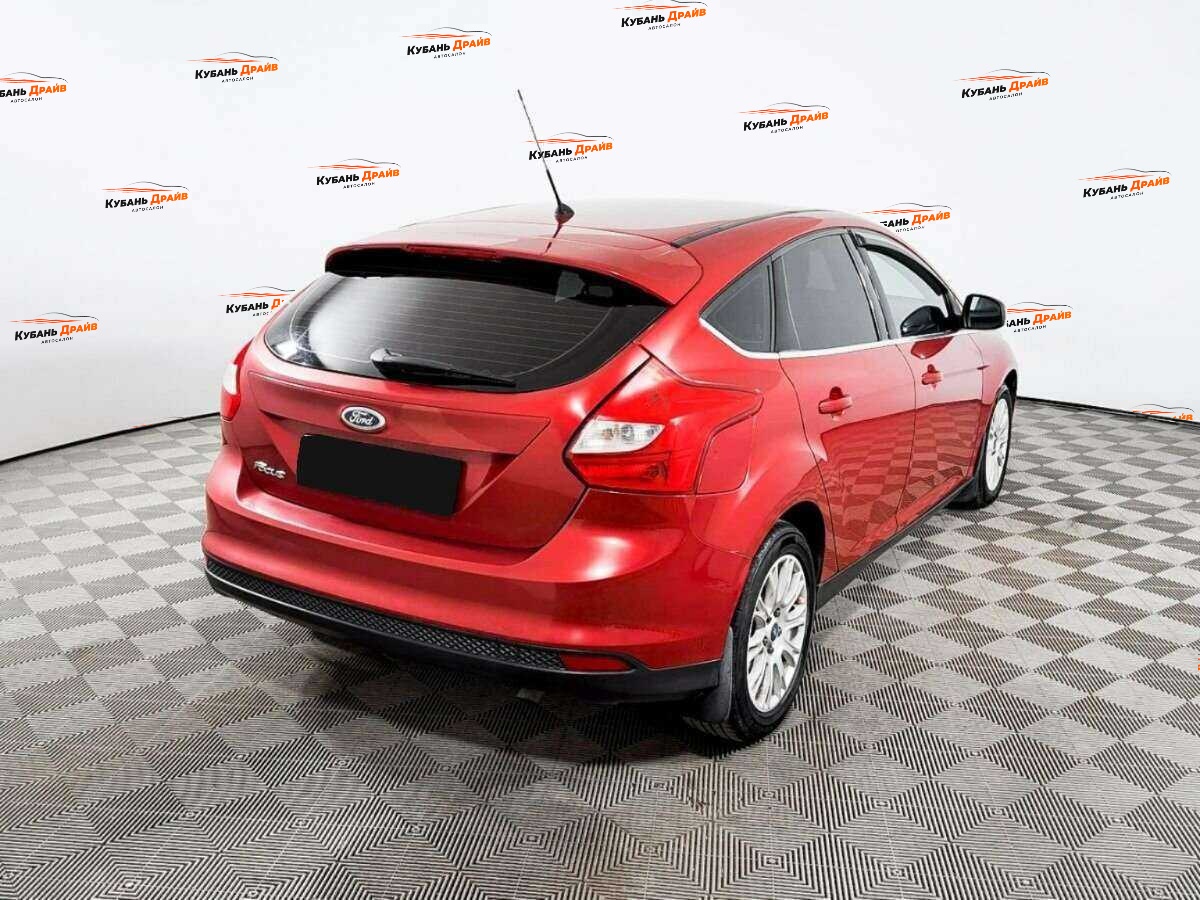 Ford Focus 2012 года с пробегом. Фото: #4
