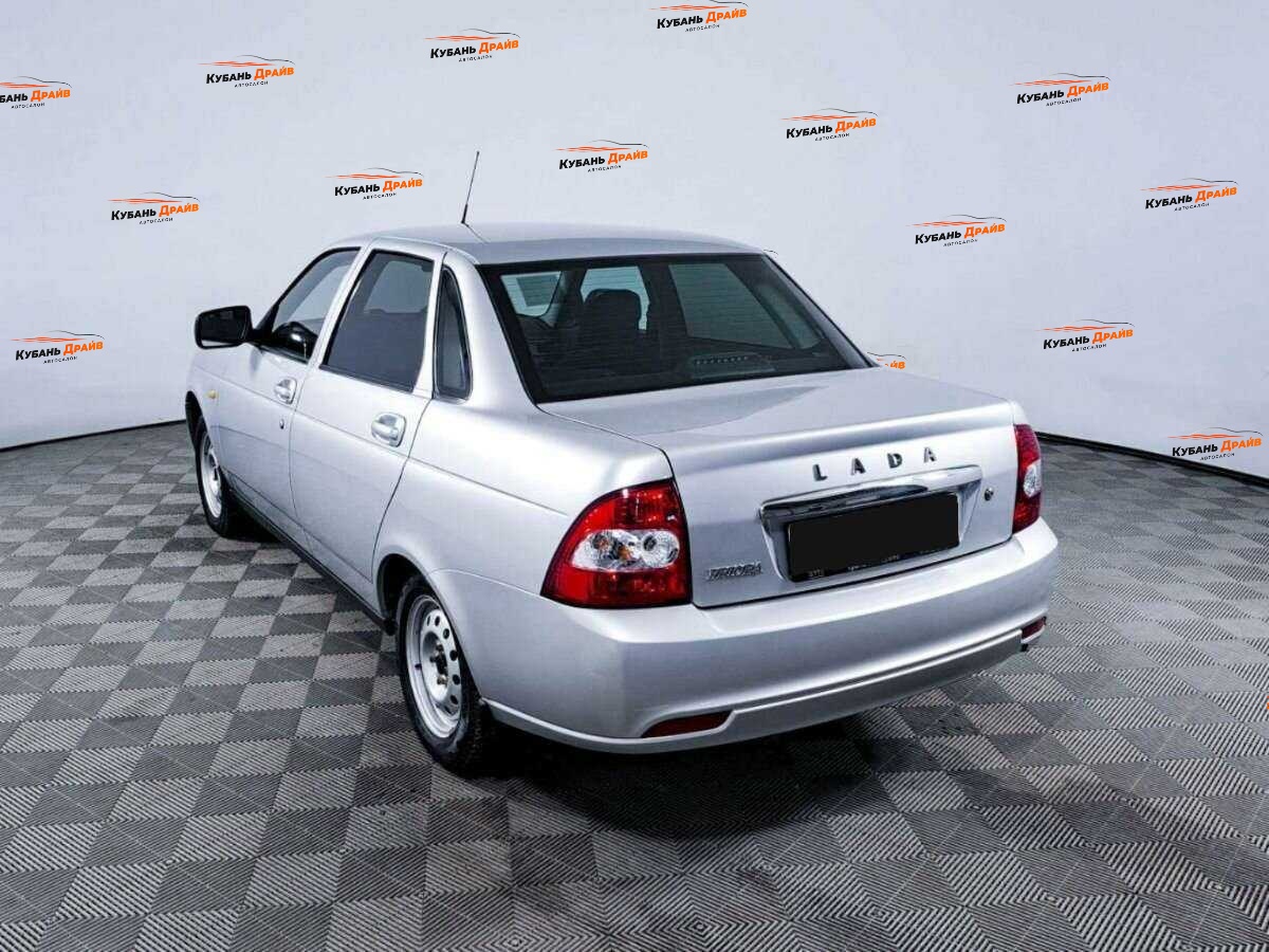 Lada (ВАЗ) Priora 2017 года с пробегом. Фото: #6