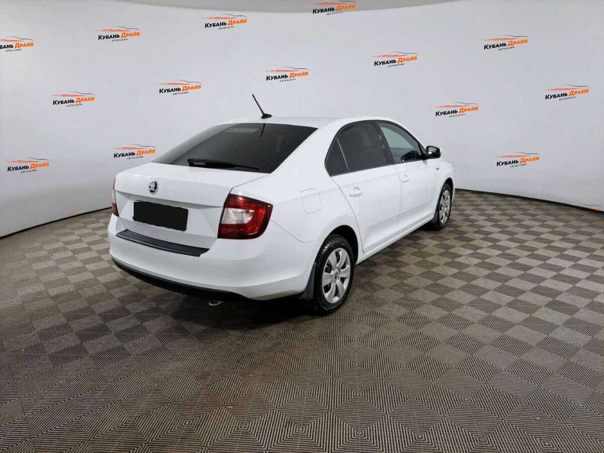 Skoda Rapid 2018 года с пробегом. Фото: #4