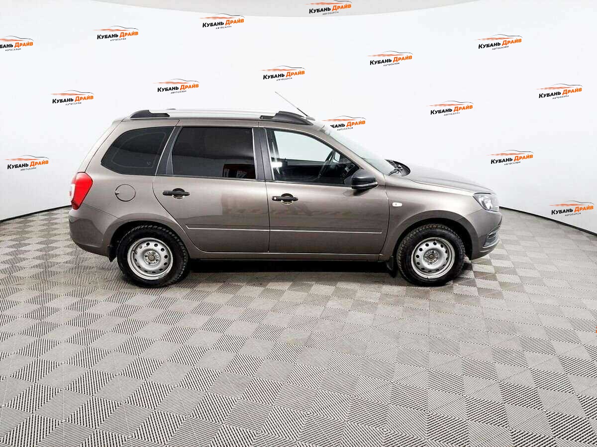 Lada (ВАЗ) Granta 2020 года с пробегом. Фото: #3