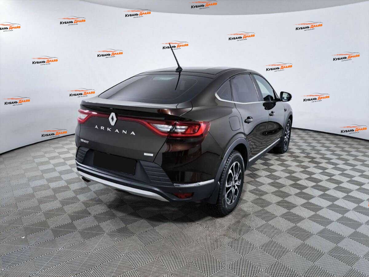 Renault Arkana 2019 года с пробегом. Фото: #4