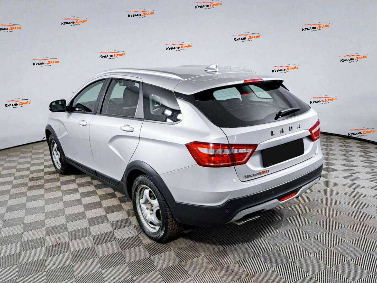 Lada (ВАЗ) Vesta 2020 года с пробегом. Фото: #5