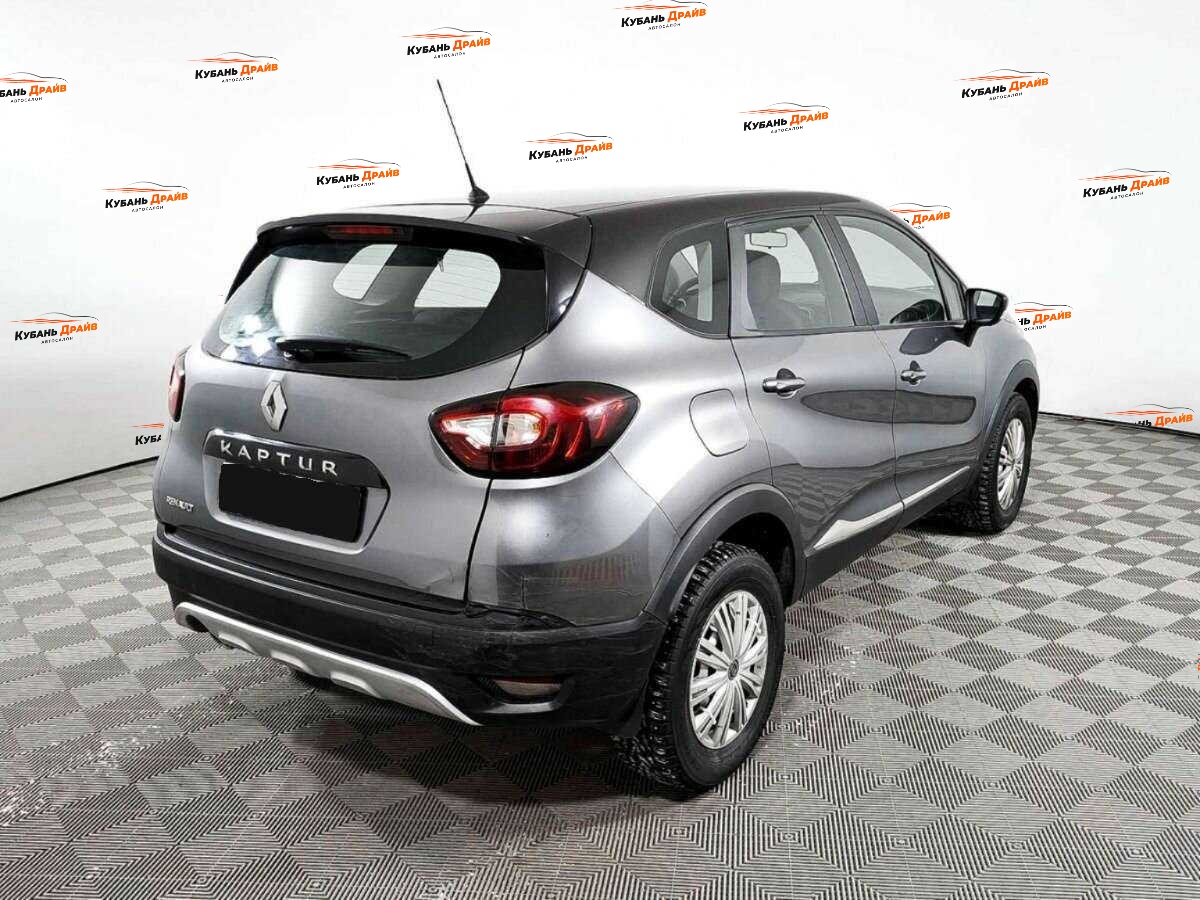 Renault Kaptur 2019 года с пробегом. Фото: #4