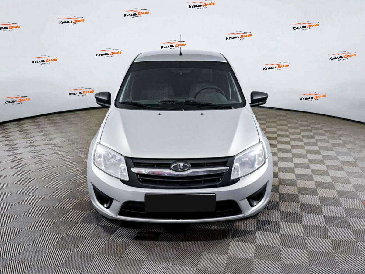 Lada (ВАЗ) Granta 2018 года с пробегом. Фото: #1