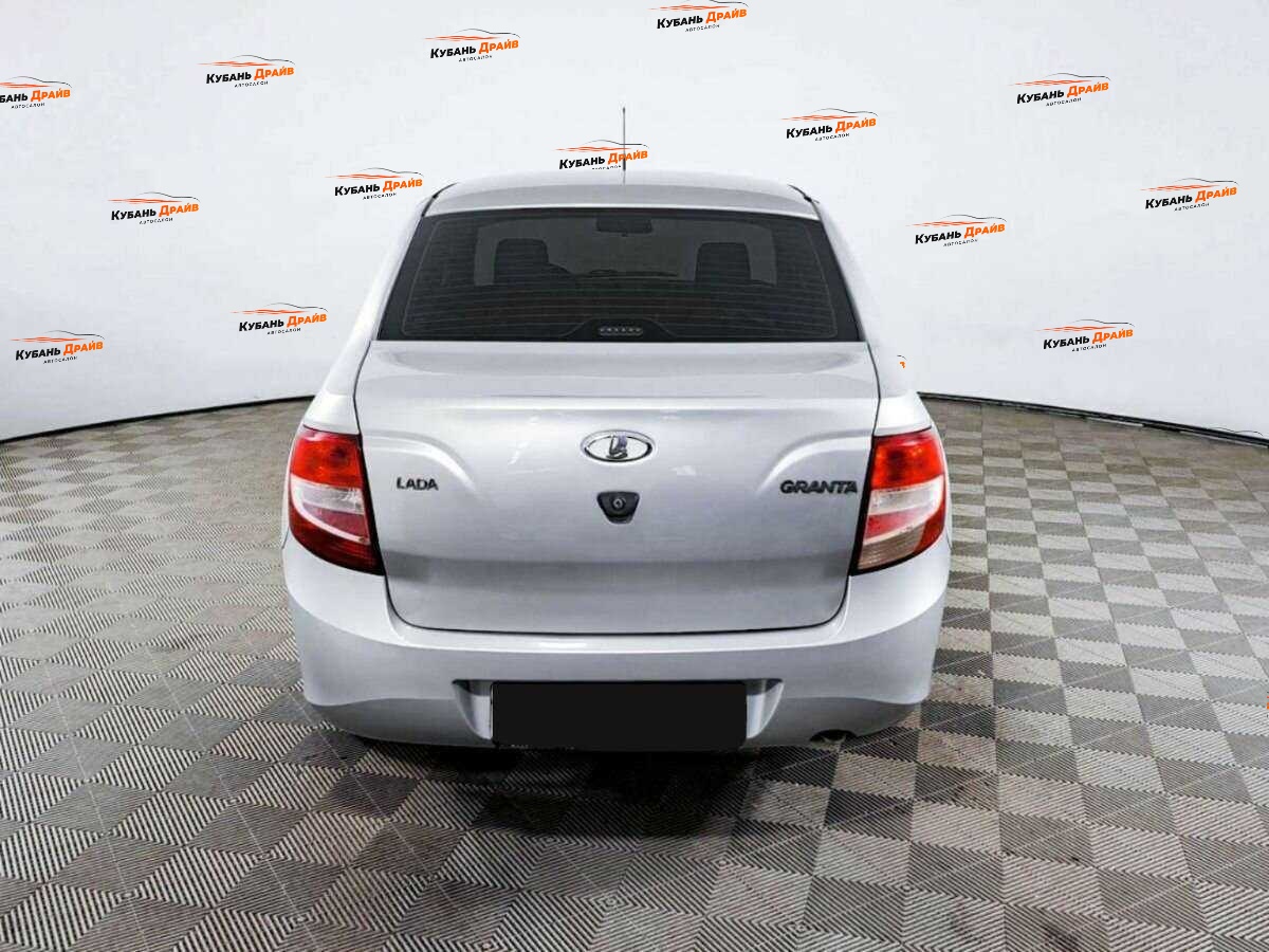 Lada (ВАЗ) Granta 2018 года с пробегом. Фото: #5